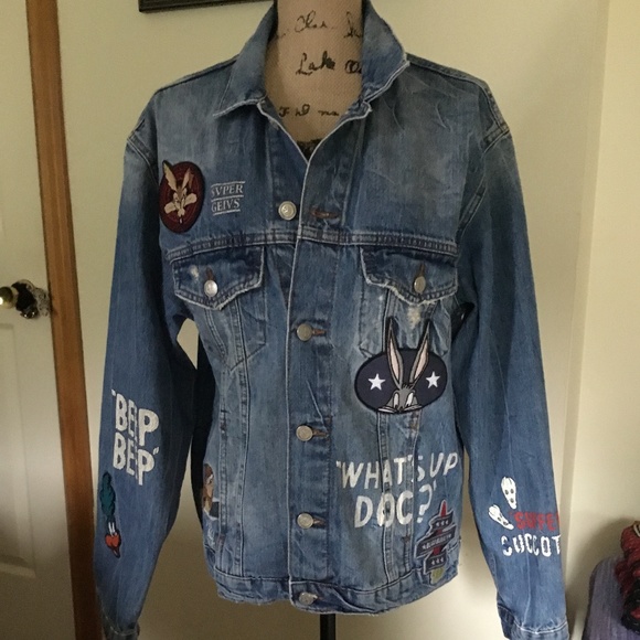 Zara Jackets & Blazers - Zara **RARE** Looney Tunes Jean Jacket (M)